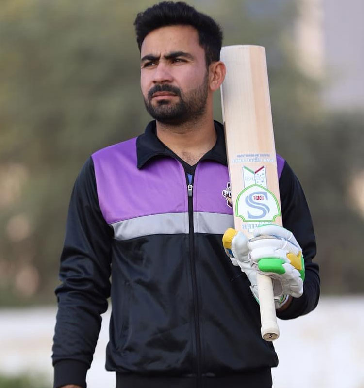 khushdil shah cricketer